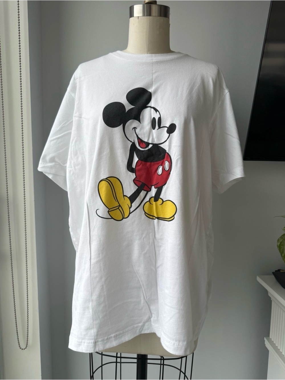 Uniqlo x Disney Mickey Mouse Graphic Tee